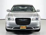 2017 Chrysler 300 Limited