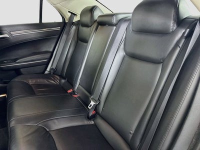 2017 Chrysler 300 Limited