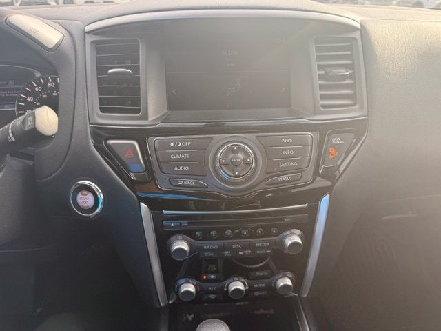 2018 Nissan Pathfinder S