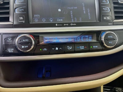2016 Toyota Highlander Limited Platinum V6