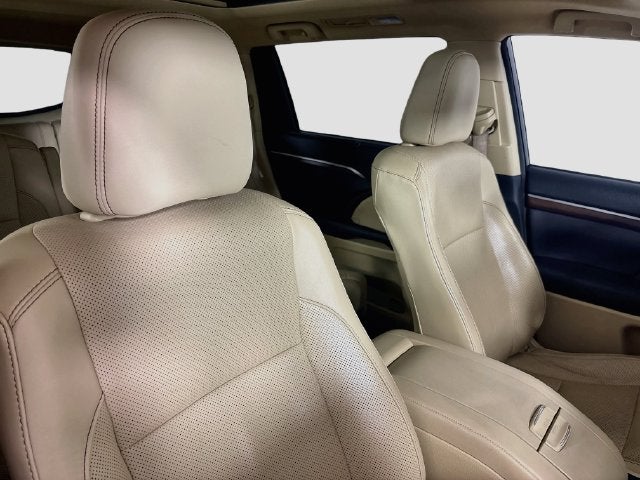 2016 Toyota Highlander Limited Platinum V6
