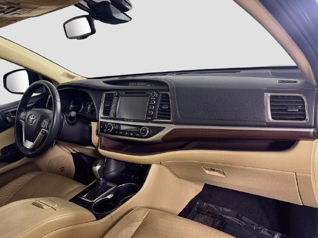 2016 Toyota Highlander Limited Platinum V6