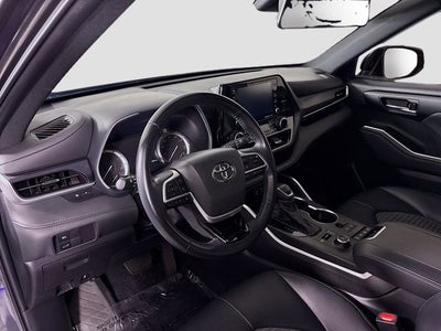 2022 Toyota Highlander XSE