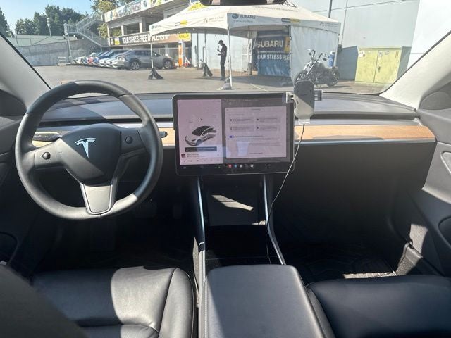 2019 Tesla Model 3 Mid Range