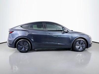 2026 Tesla Model Y Premium