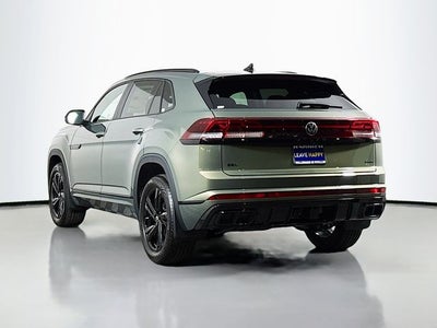 2026 Volkswagen Atlas Cross Sport 2.0T SEL R-Line Black