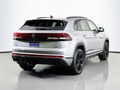 2026 Volkswagen Atlas Cross Sport 2.0T SEL R-Line Black
