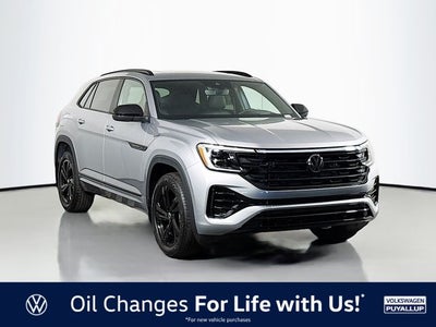 2026 Volkswagen Atlas Cross Sport 2.0T SEL R-Line Black