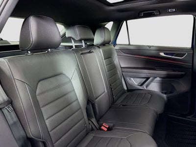 2026 Volkswagen Atlas Cross Sport 2.0T SEL R-Line Black
