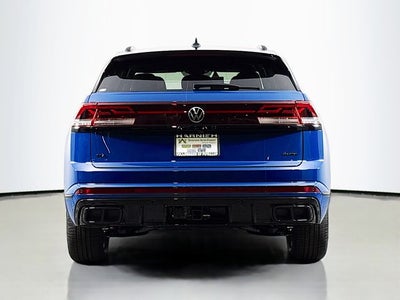 2026 Volkswagen Atlas Cross Sport 2.0T SEL R-Line Black