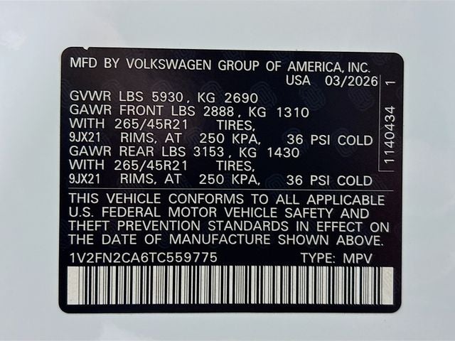 2026 Volkswagen Atlas 2.0T SEL Premium R-Line