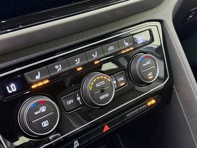 2022 Volkswagen Atlas Cross Sport 3.6L V6 SE w/Technology