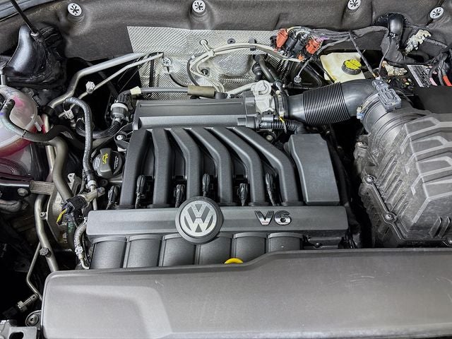 2022 Volkswagen Atlas Cross Sport 3.6L V6 SE w/Technology