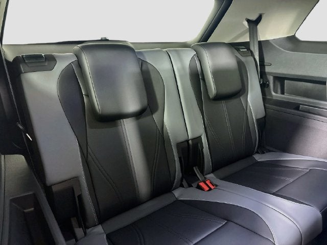 2027 Volkswagen Atlas SE w/Technology