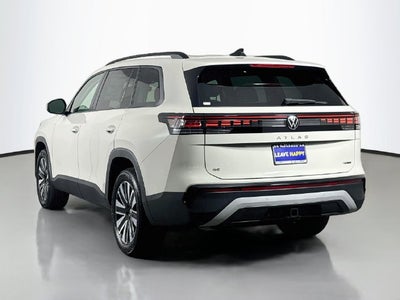 2027 Volkswagen Atlas SE w/Technology