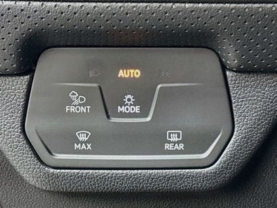 2026 Volkswagen Atlas Cross Sport SE w/Technology