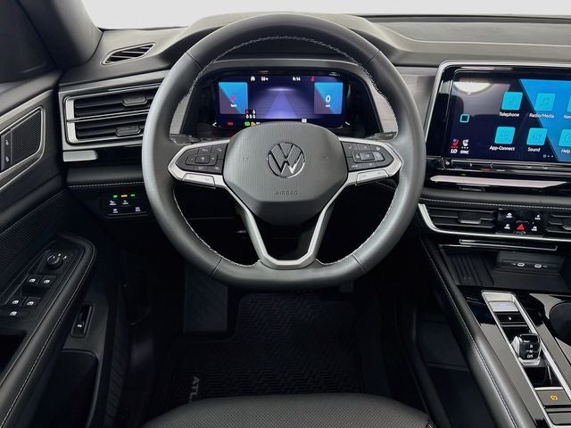 2026 Volkswagen Atlas Cross Sport SE w/Technology
