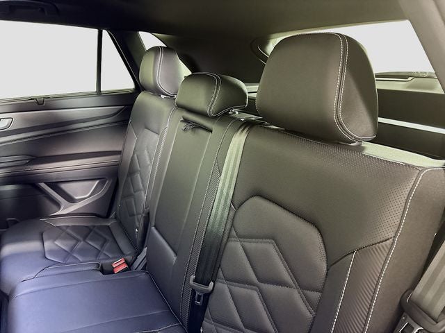 2026 Volkswagen Atlas Cross Sport SE w/Technology