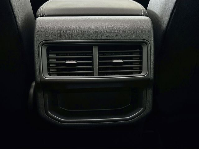 2026 Volkswagen Atlas Cross Sport SE w/Technology