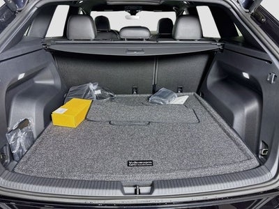 2026 Volkswagen Atlas Cross Sport SE w/Technology