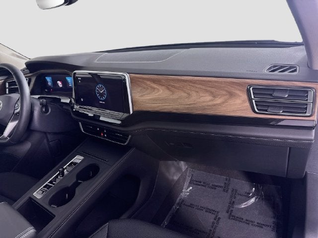 2025 Volkswagen Atlas 2.0T SE