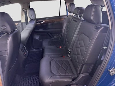 2025 Volkswagen Atlas 2.0T SE