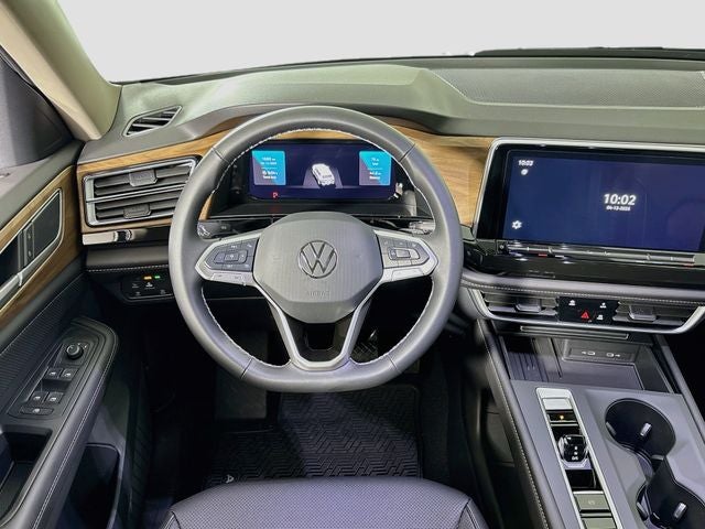 2025 Volkswagen Atlas 2.0T SE