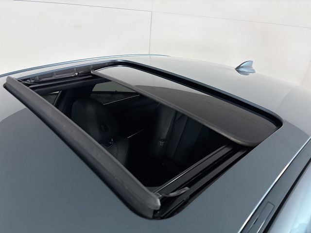 2021 BMW 3 Series 330i