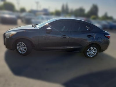 2019 Toyota Yaris L