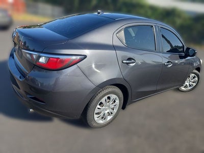 2019 Toyota Yaris L