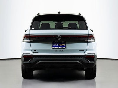 2026 Volkswagen Taos 1.5T SE Black