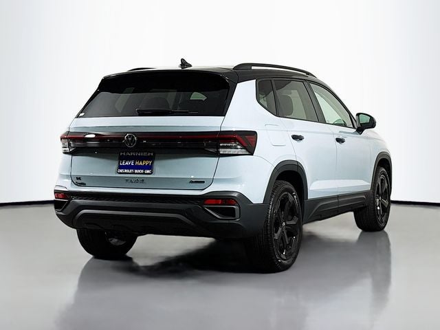 2026 Volkswagen Taos 1.5T SE Black