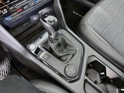 2026 Volkswagen Taos 1.5T SE Black