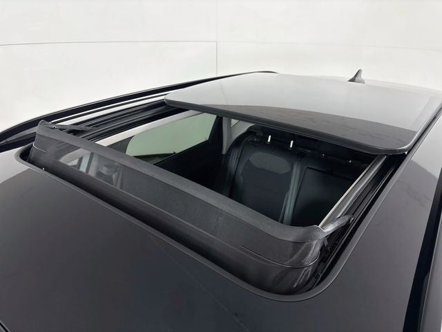 2026 Volkswagen Taos 1.5T SE Black