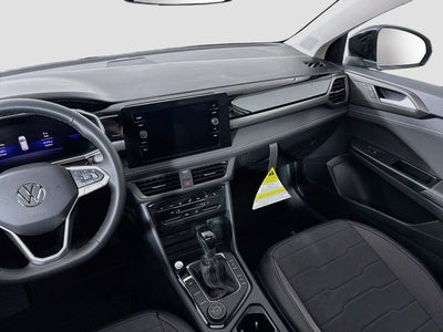 2026 Volkswagen Taos 1.5T SE Black