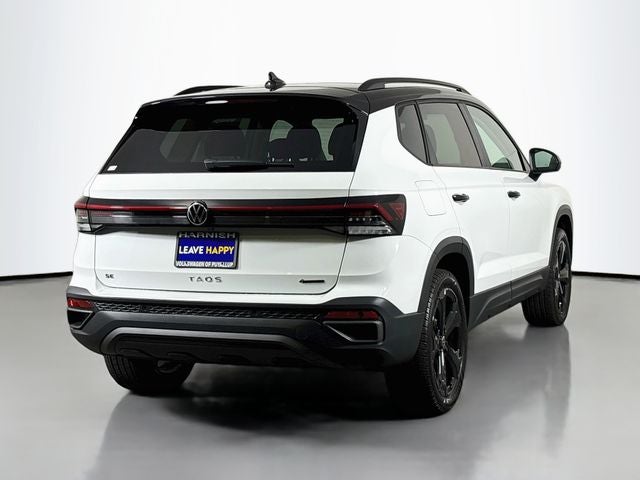 2026 Volkswagen Taos 1.5T SE Black