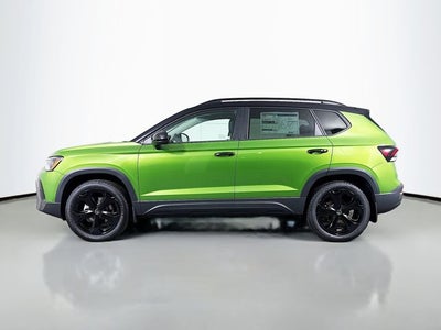 2026 Volkswagen Taos 1.5T SE Black