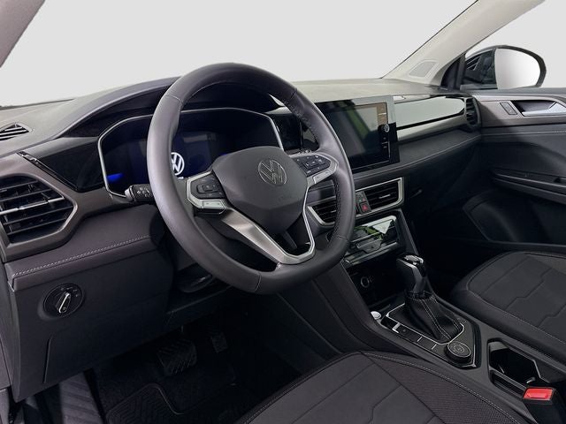 2026 Volkswagen Taos 1.5T SE Black