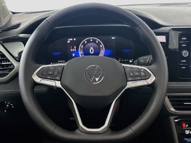 2027 Volkswagen Taos 1.5T SE Black