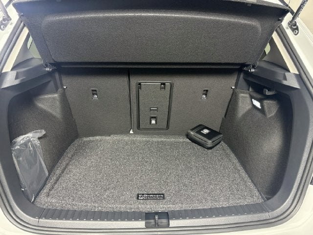 2027 Volkswagen Taos 1.5T SE Black