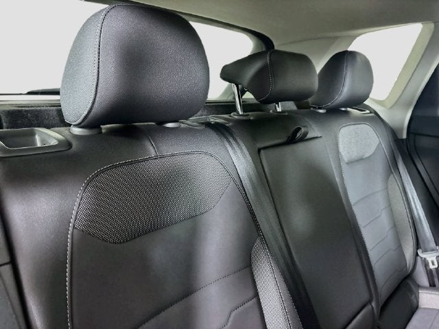 2027 Volkswagen Taos 1.5T SE Black