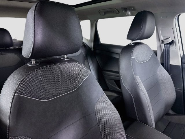 2027 Volkswagen Taos 1.5T SE Black