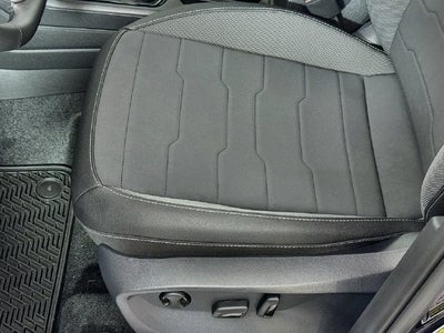 2027 Volkswagen Taos 1.5T SE Black