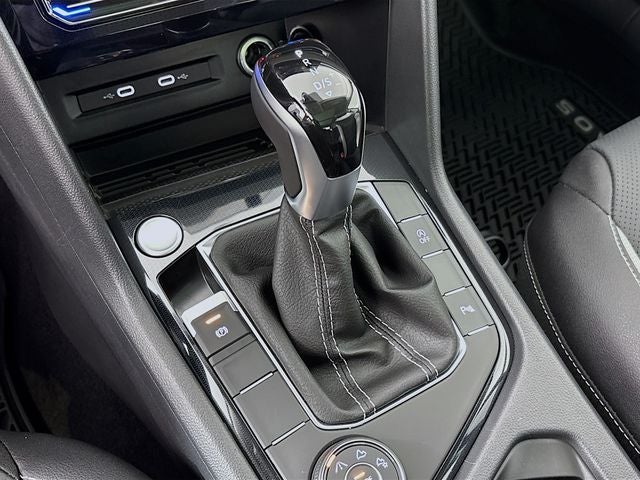 2026 Volkswagen Taos 1.5T SEL