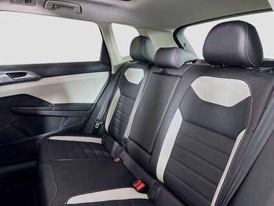 2026 Volkswagen Taos 1.5T SEL