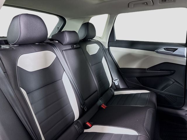 2026 Volkswagen Taos 1.5T SEL