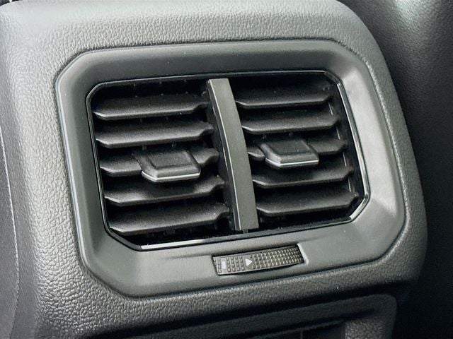 2026 Volkswagen Taos 1.5T SEL