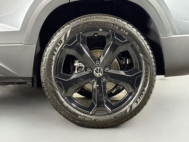 2026 Volkswagen Taos 1.5T SEL