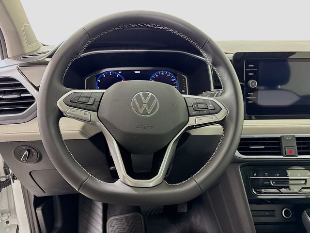 2026 Volkswagen Taos 1.5T SEL