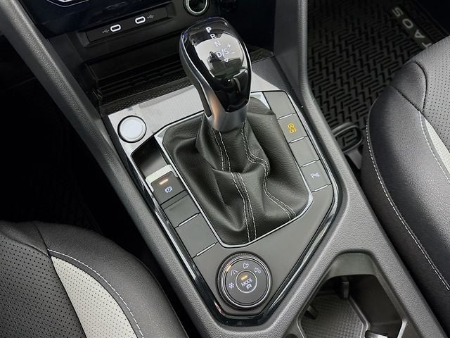 2026 Volkswagen Taos 1.5T SEL